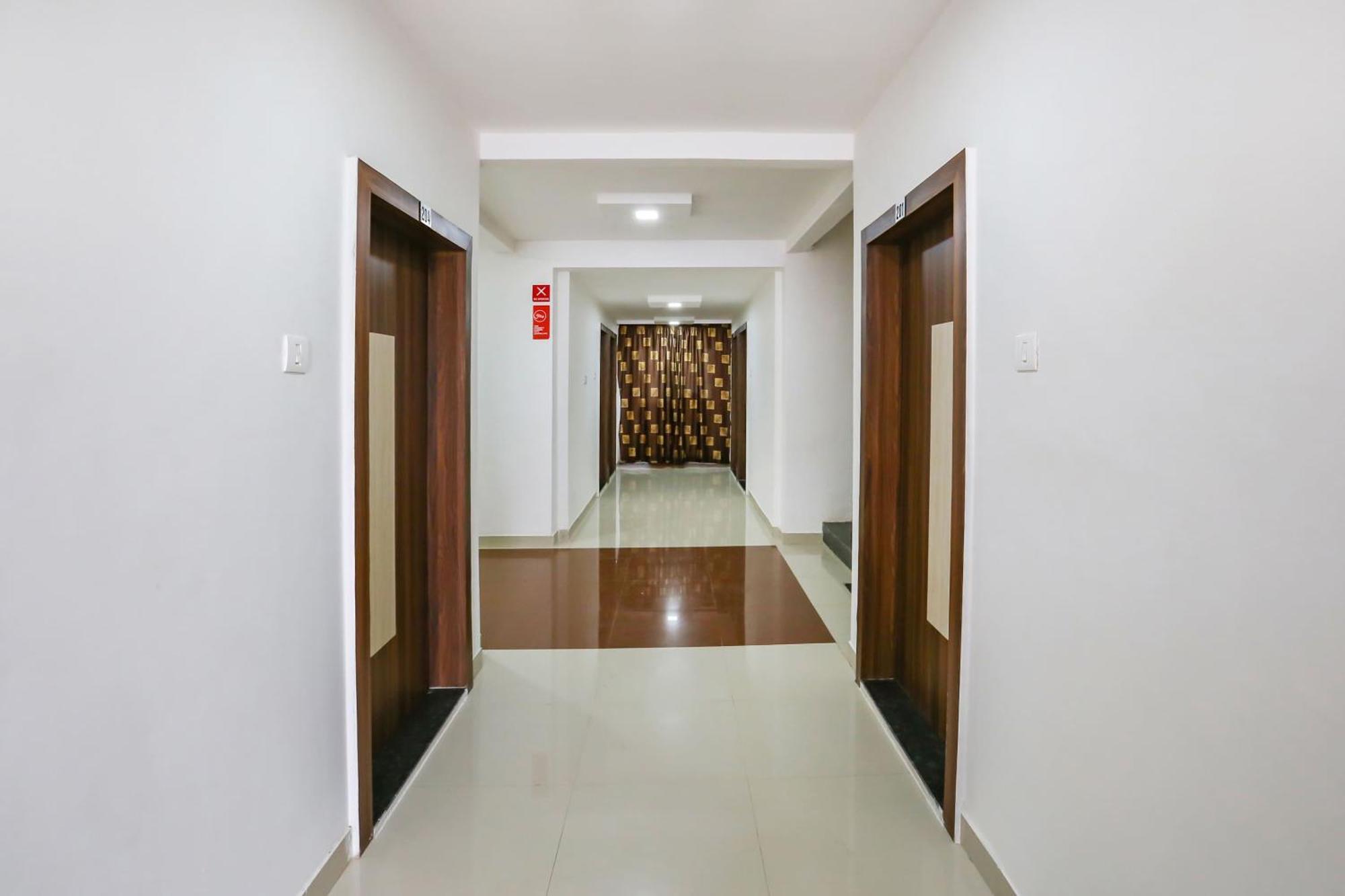 Hotel O Pingara Executive Phursungi Luaran gambar