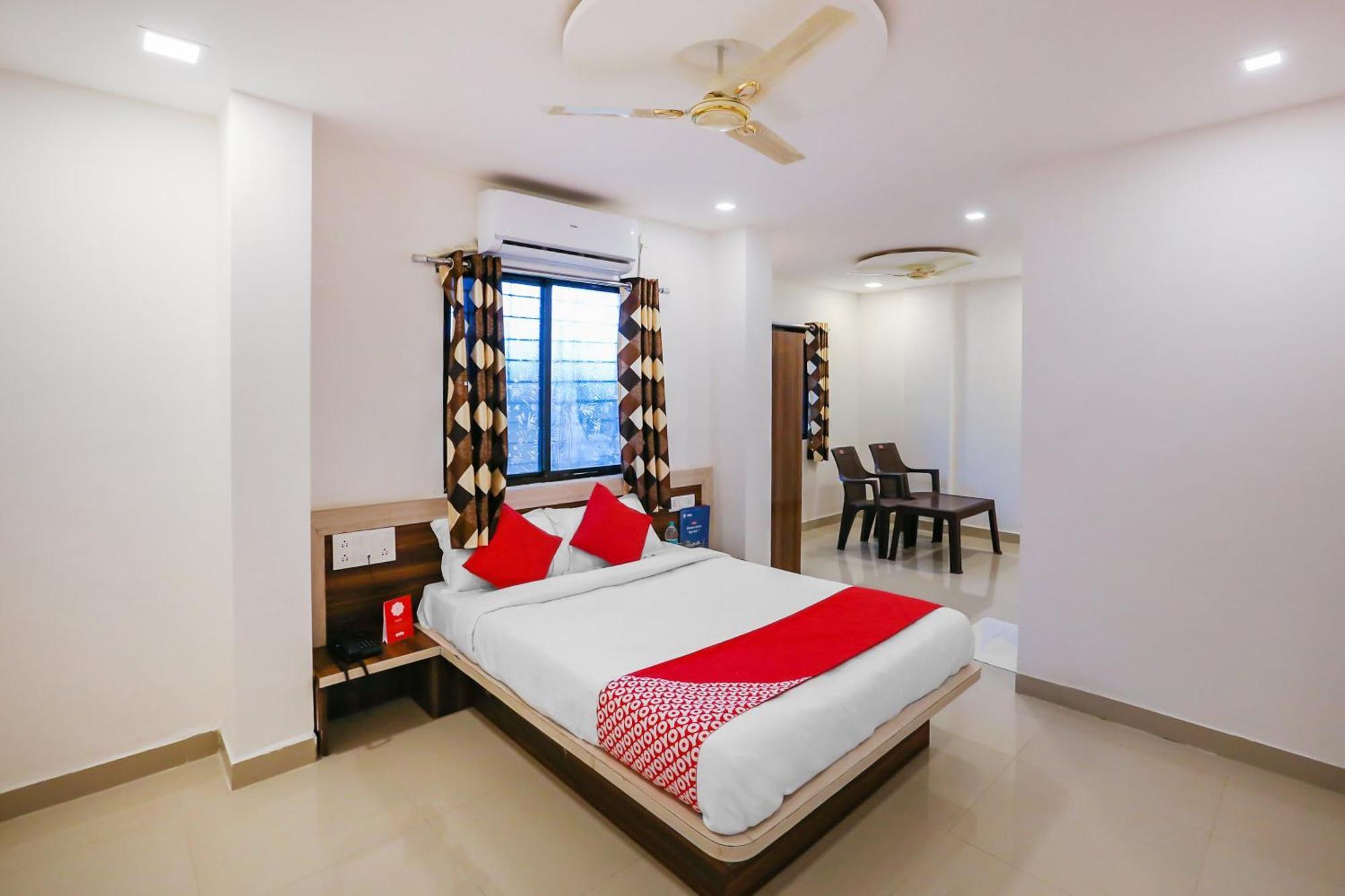 Hotel O Pingara Executive Phursungi Luaran gambar