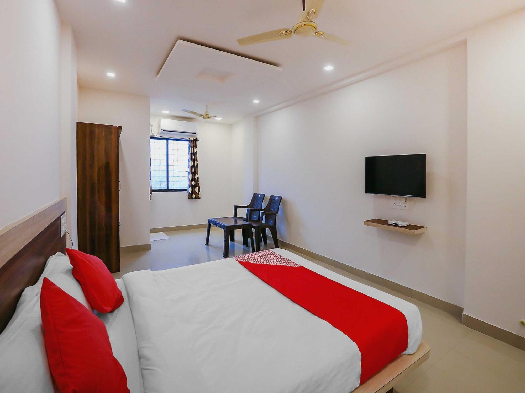 Hotel O Pingara Executive Phursungi Luaran gambar