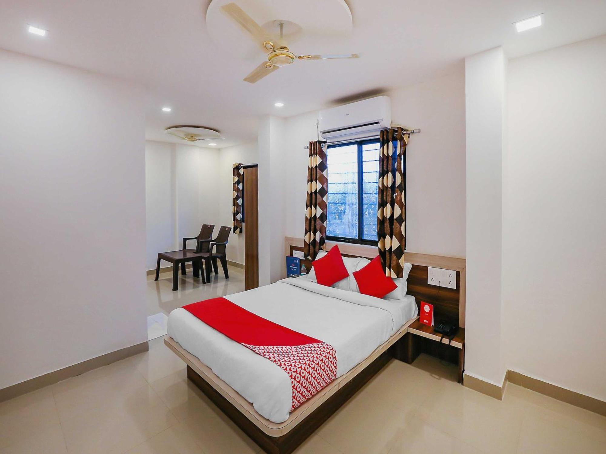 Hotel O Pingara Executive Phursungi Luaran gambar