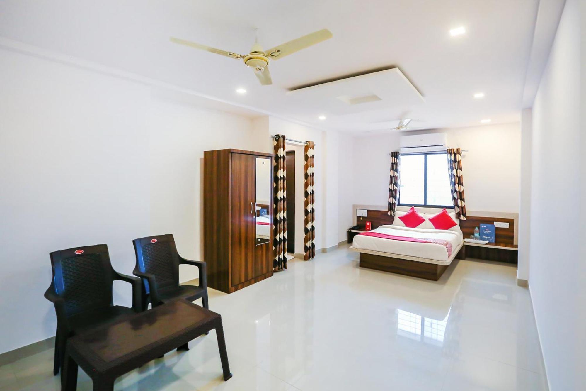 Hotel O Pingara Executive Phursungi Luaran gambar